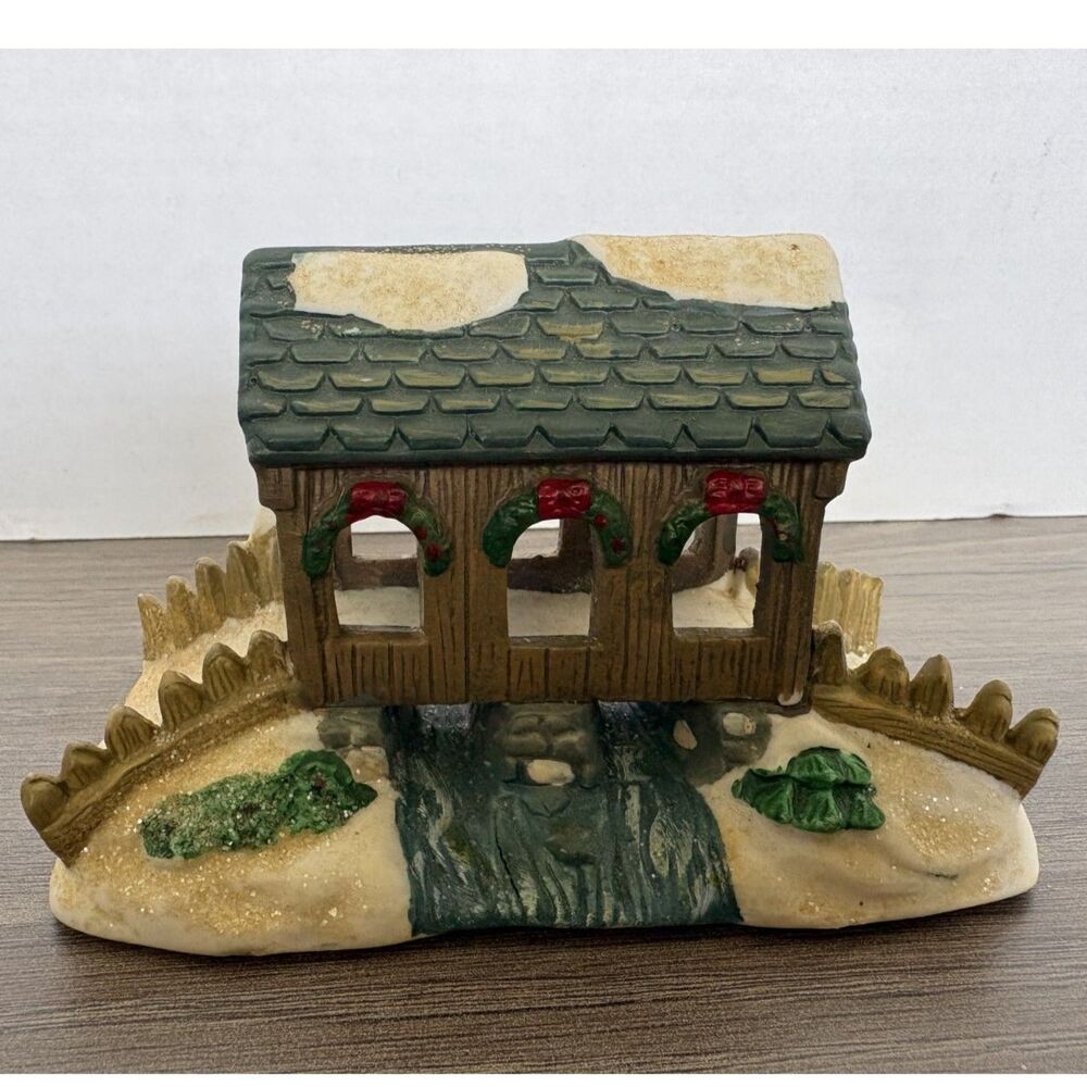 Vintage Cobblestone Corners 2003 Covered Bridge Christmas Village Ceramic